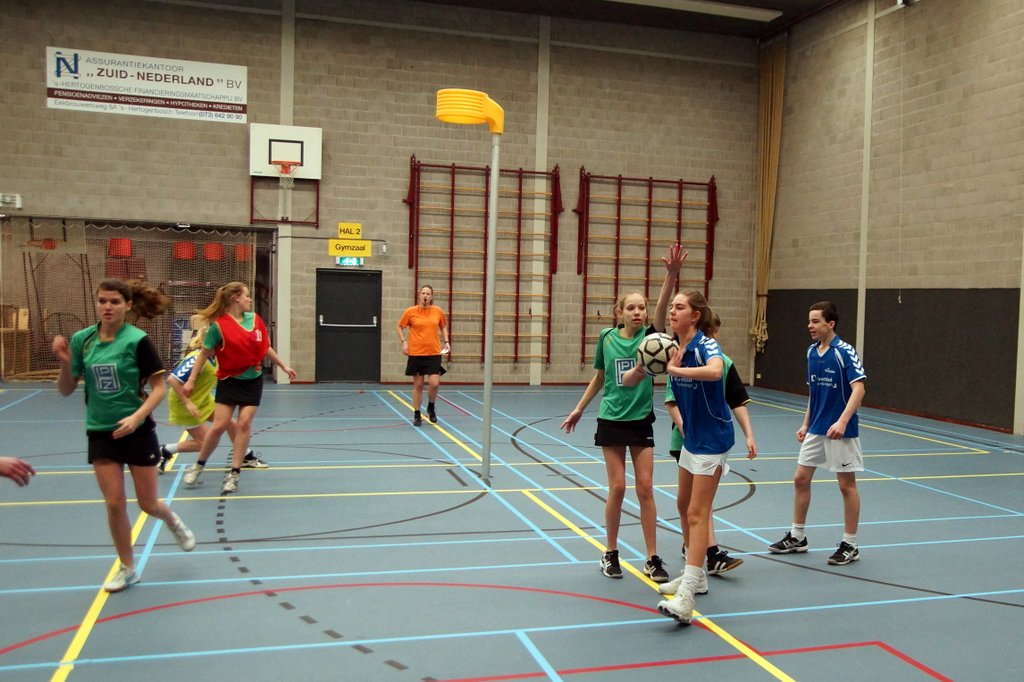 Korfbal B3  9 maart -006.JPG